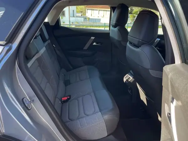 Citroën C4 2022 - 15900 EUR, 89000 km - AUTO.MOTO.pt - 89000km - foto 18 de 32