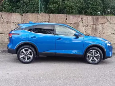 Nissan Qashqai 2023 - 29300 EUR, 49852 km - AUTO.MOTO.pt - 49852km - foto 4 de 18