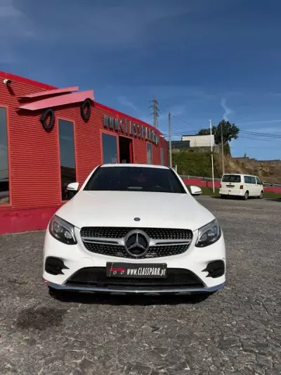 Mercedes-Benz GLC 220 2016 - 29900 EUR, 203000 km - AUTO.MOTO.pt - 203000km - foto 2 de 8