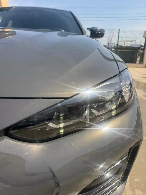 BMW i4 2022 - 49990 EUR, 54000 km - AUTO.MOTO.pt - 54000km - foto 9 de 25