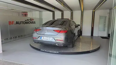 Mercedes-Benz CLS 400 2019 - 44500 EUR, 165703 km - AUTO.MOTO.pt - 165703km - foto 18 de 73