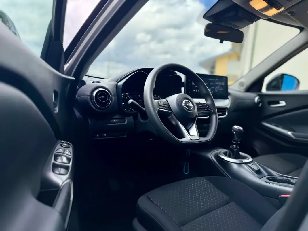 Nissan Juke 2024 - 18950 EUR, 24000 km - AUTO.MOTO.pt - 24000km - foto 12 de 25