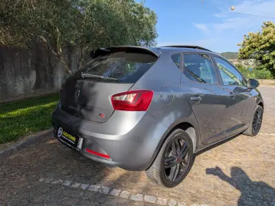 SEAT Ibiza 2016 - 10900 EUR, 120000 km - AUTO.MOTO.pt - 120000km - foto 13 de 13