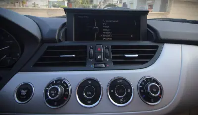 BMW Z4 2012 - 21000 EUR, 203000 km - AUTO.MOTO.pt - 203000km - foto 18 de 31
