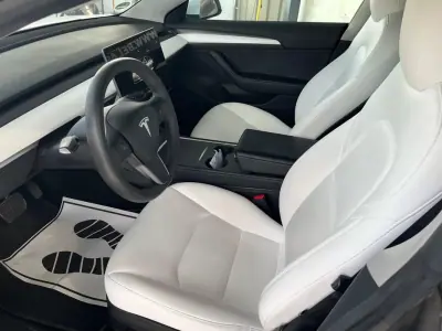 Tesla Model 3 2022 - 28500 EUR, 49000 km - AUTO.MOTO.pt - 49000km - foto 5 de 13