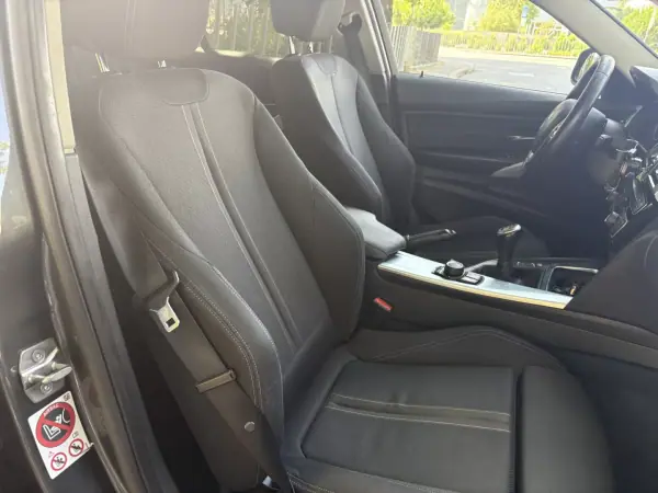BMW 318 2016 - 15250 EUR, 172000 km - AUTO.MOTO.pt - 172000km - foto 23 de 27