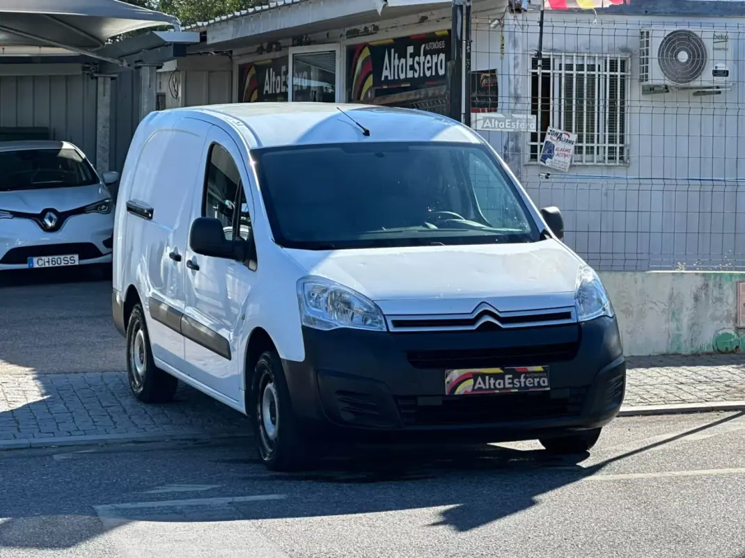 Citroën Berlingo 2016 - 12900 EUR, 101818 km - 101818km - foto 8 de 27