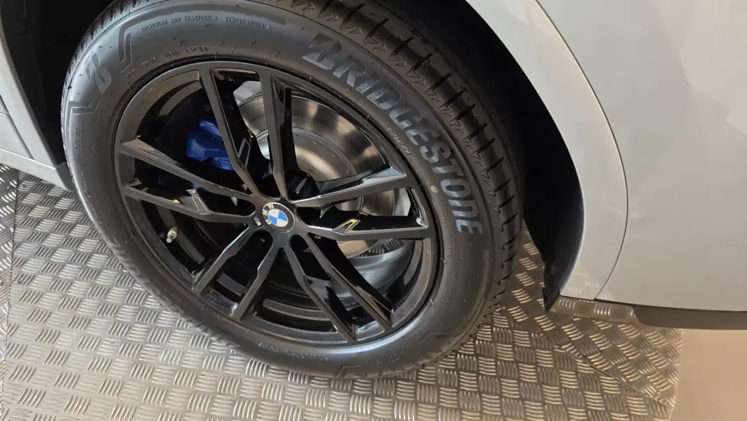 BMW X4 2021 - 37750 EUR, 169595 km - AUTO.MOTO.pt - 169595km - foto 36 de 74