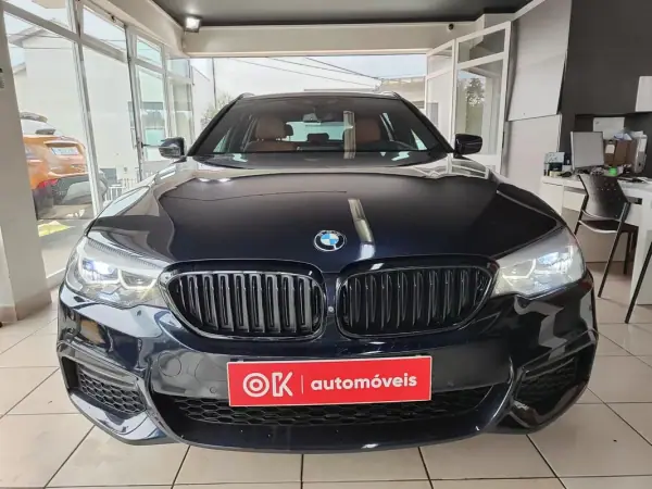 BMW 520 2017 - 27250 EUR, 149150 km - AUTO.MOTO.pt - 149150km - foto 3 de 40