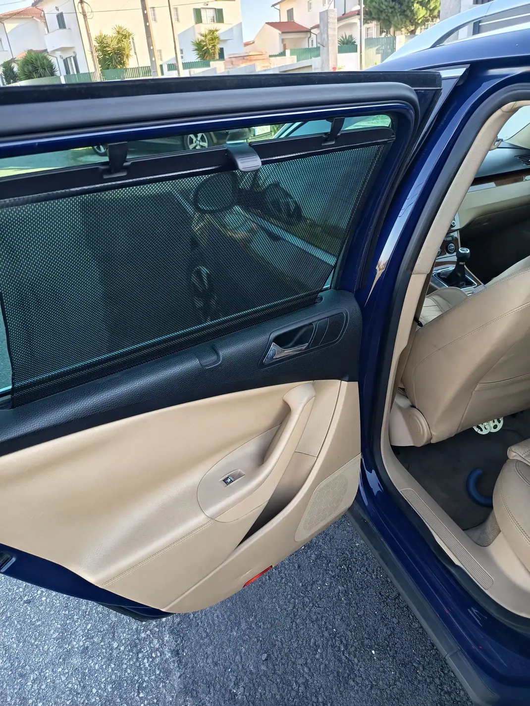 Volkswagen Passat Variant 2005 - 3550 EUR, 244000 km - 244000km - foto 7 de 12