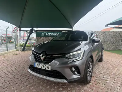 Renault Captur 2021 - 19900 EUR, 41569 km - AUTO.MOTO.pt - 41569km - foto 3 de 22