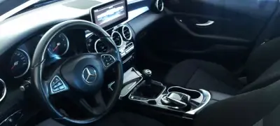 Mercedes-Benz C 180 2017 - 16750 EUR, 185081 km - AUTO.MOTO.pt - 185081km - foto 7 de 9