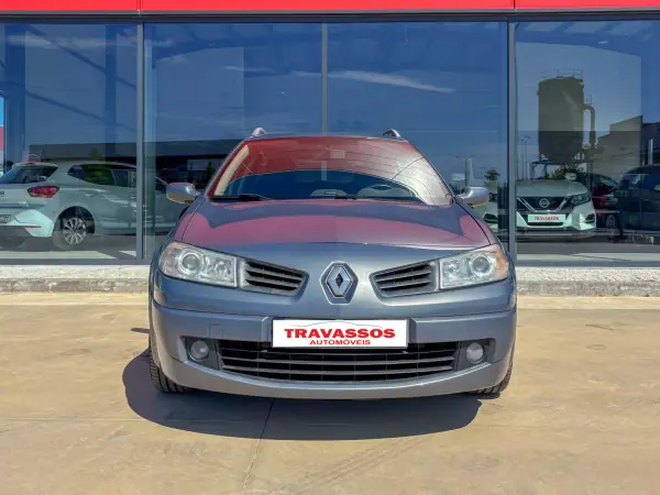 Renault Mégane Break 2007 - 3500 EUR, 334398 km - 334398km - foto 2 de 10