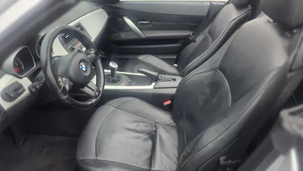 BMW Z4 2007 - 15750 EUR, 142385 km - 142385km - foto 16 de 36