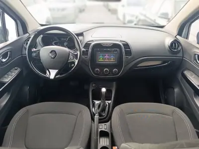 Renault Captur 2016 - 12490 EUR, 138211 km - AUTO.MOTO.pt - 138211km - foto 15 de 30