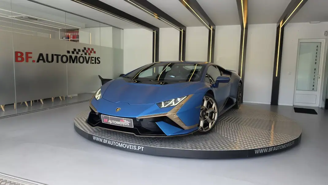 Lamborghini Huracán 2024 - 397500 EUR, 11996 km - AUTO.MOTO.pt - 11996km - foto 11 de 79