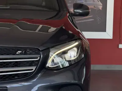 Mercedes-Benz GLC 250 2016 - 34990 EUR, 117193 km - AUTO.MOTO.pt - 117193km - foto 5 de 23