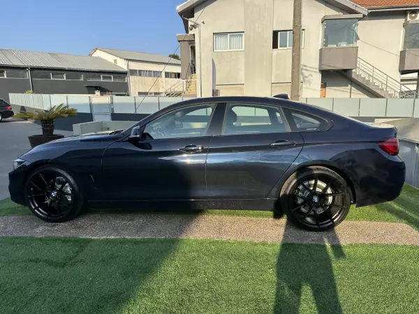 BMW 420 Gran Coupé 2019 - 23900 EUR, 180000 km - AUTO.MOTO.pt - 180000km - foto 18 de 61