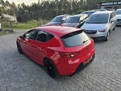 SEAT Leon 2014 - 14500 EUR, 180000 km - AUTO.MOTO.pt - 180000km - foto 6 de 8