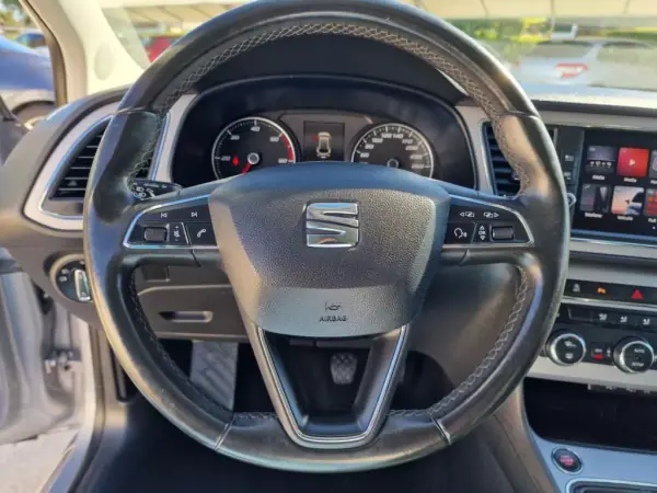 SEAT Leon ST 2017 - 14999 EUR, 140289 km - AUTO.MOTO.pt - 140289km - foto 17 de 36