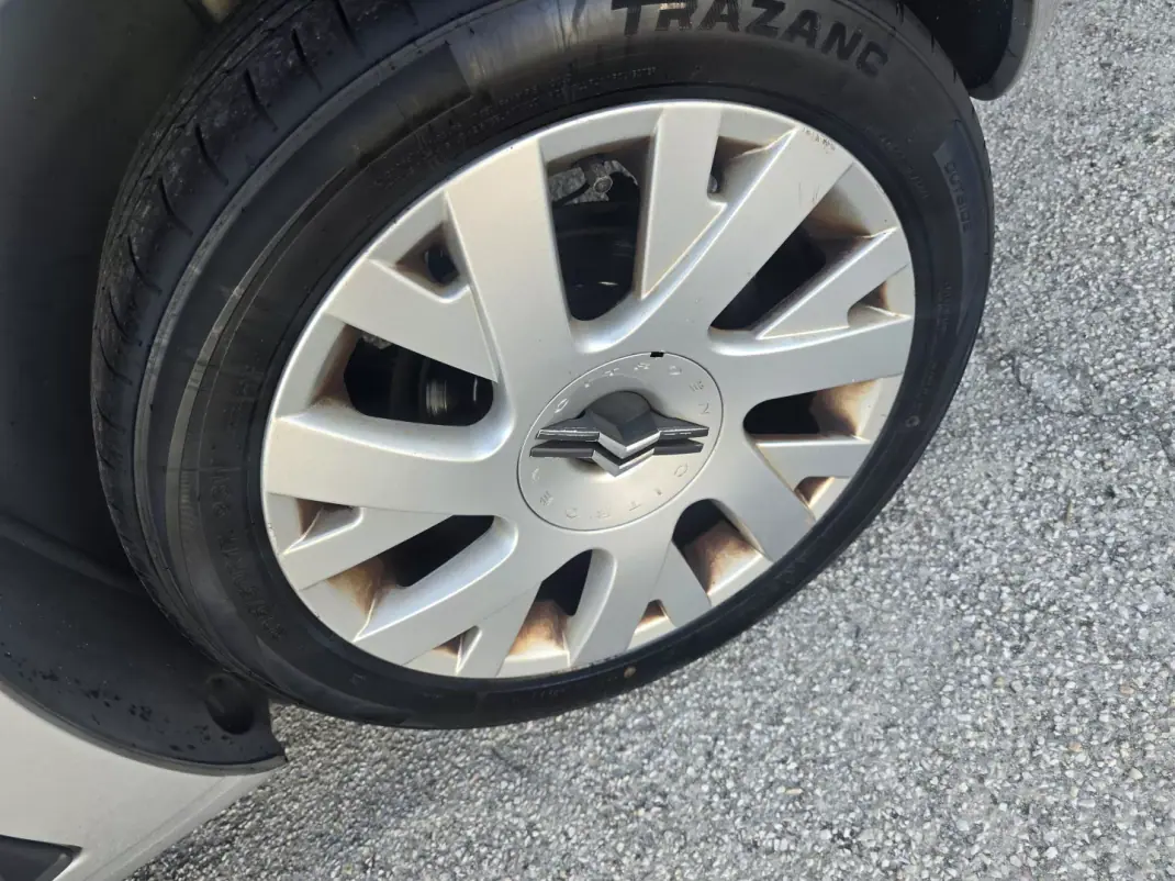 Citroën C4 2008 - 2750 EUR, 355000 km - 355000km - foto 10 de 17