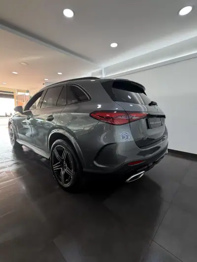 Mercedes-Benz GLC 220 2023 - 59500 EUR, 89000 km - AUTO.MOTO.pt - 89000km - foto 6 de 15