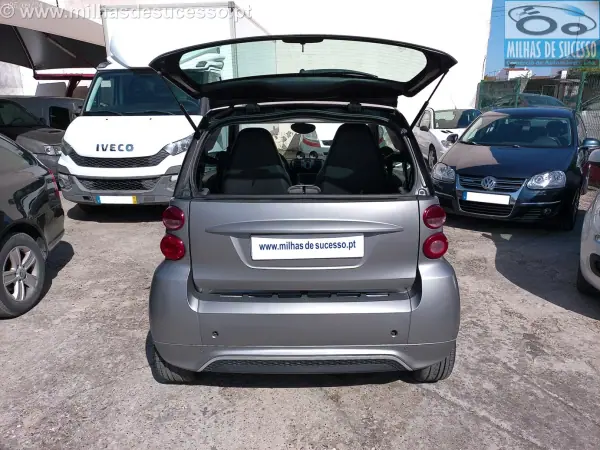 Smart ForTwo Coupé 2013 - 6850 EUR, 151000 km - AUTO.MOTO.pt - 151000km - foto 17 de 20
