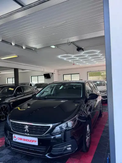 Peugeot 308 SW 2018 - 165000km