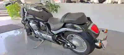 Suzuki Intruder LC 1500 2008 - 10950 EUR, 28000 km - AUTO.MOTO.pt - 28000km - foto 6 de 8