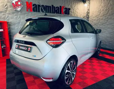 Renault Zoe 2021 - 21990 EUR, 60654 km - AUTO.MOTO.pt - 60654km - foto 8 de 26