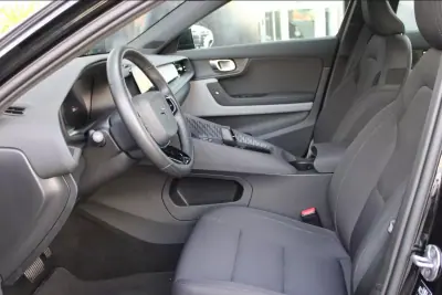 Polestar 2 2023 - 32900 EUR, 67092 km - AUTO.MOTO.pt - 67092km - foto 5 de 24