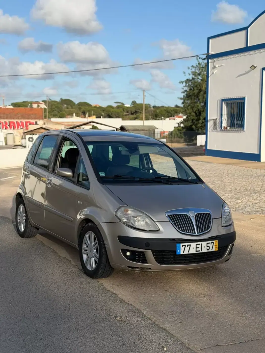 Lancia Musa 2007 - 5900 EUR, 128702 km - AUTO.MOTO.pt - 128702km - foto 1 de 9