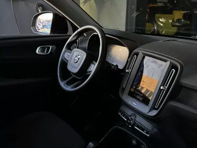 Volvo XC 40 2023 - 33490 EUR, 72063 km - AUTO.MOTO.pt - 72063km - foto 35 de 35