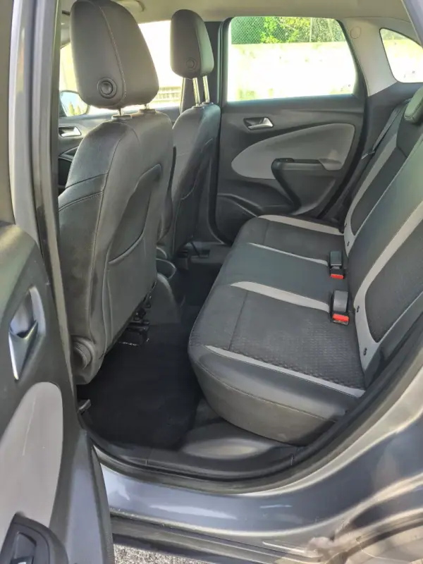 Opel Crossland X 2019 - 10450 EUR, 147430 km - AUTO.MOTO.pt - 147430km - foto 18 de 19