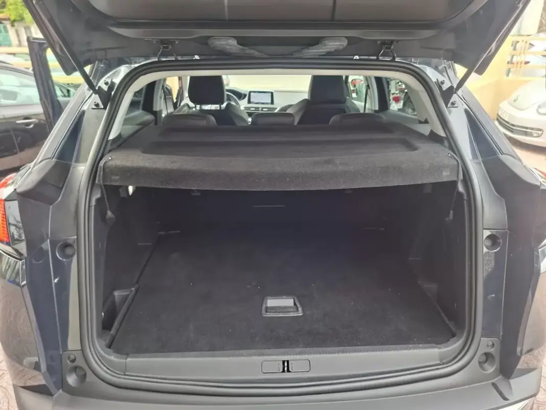 Peugeot 3008 2017 - 13500 EUR, 100000 km - 100000km - foto 39 de 39