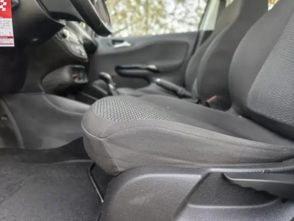 Opel Corsa 2017 - 12900 EUR, 58750 km - AUTO.MOTO.pt - 58750km - foto 24 de 34