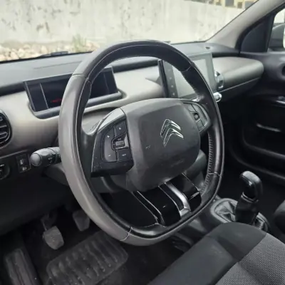 Citroën C4 Cactus 2015 - 8950 EUR, 115928 km - 115928km - foto 12 de 29