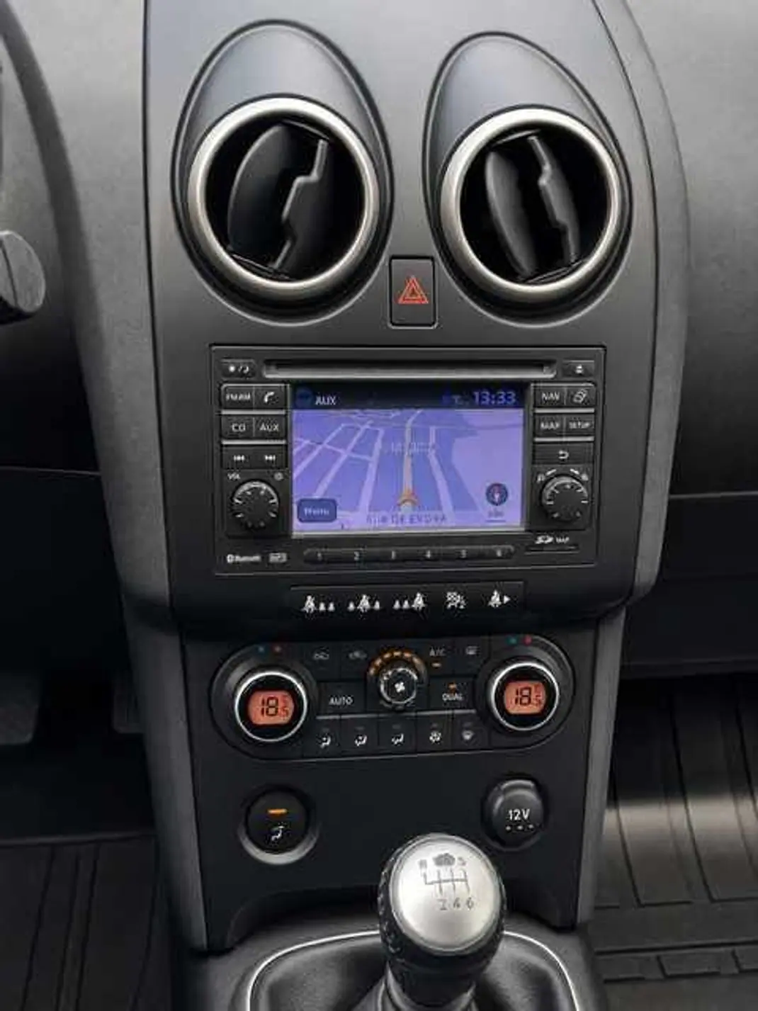 Nissan Qashqai 2009 - 6900 EUR, 248200 km - 248200km - foto 6 de 8