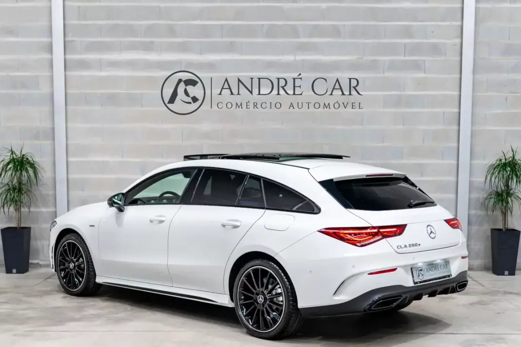 Mercedes-Benz CLA 250 2022 - 32950 EUR, 29413 km - AUTO.MOTO.pt - 29413km - foto 8 de 49
