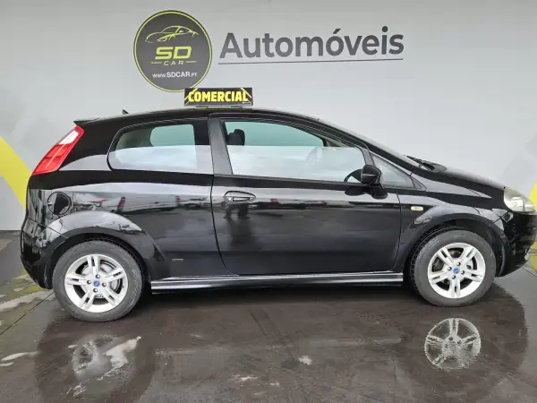 Fiat PUNTO 2006 - 2750 EUR, 260000 km - 260000km - foto 3 de 6