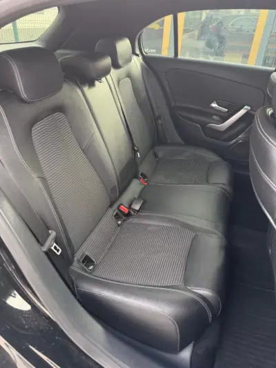 Mercedes-Benz A 180 2019 - 24950 EUR, 116000 km - AUTO.MOTO.pt - 116000km - foto 32 de 34