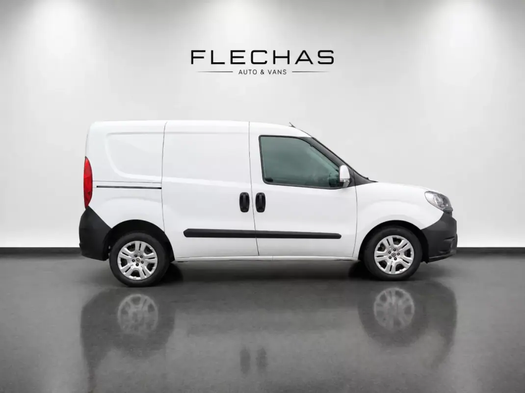 Fiat 2016 - 8000 EUR, 248000 km - AUTO.MOTO.pt - 248000km - foto 3 de 8