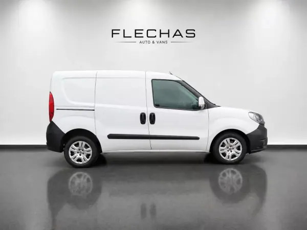 Fiat 2016 - 8000 EUR, 248000 km - AUTO.MOTO.pt - 248000km - foto 3 de 8