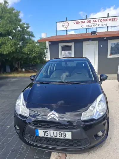 Citroën C3 2011 - 7400 EUR, 130001 km - AUTO.MOTO.pt - 130001km - foto 2 de 8