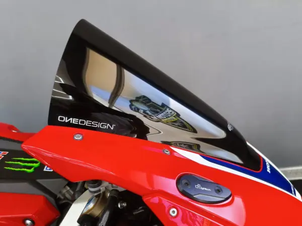 Honda CBR 1000RR 2017 - 15250 EUR, 17000 km - AUTO.MOTO.pt - 17000km - foto 9 de 32