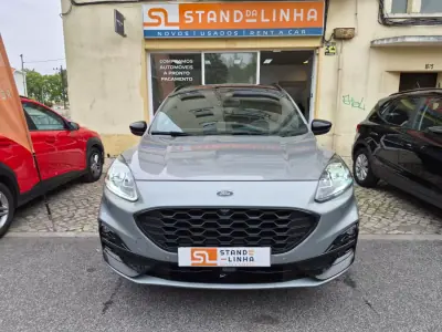 Ford Kuga 2023 - 21000 EUR, 56502 km - AUTO.MOTO.pt - 56502km - foto 8 de 34