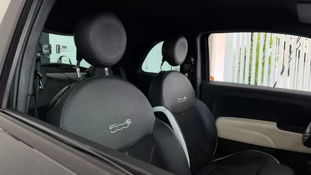 Fiat 500 2018 - 10490 EUR, 116516 km - AUTO.MOTO.pt - 116516km - foto 21 de 23