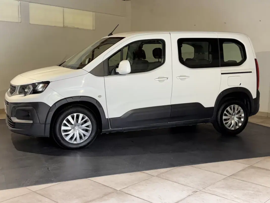 Peugeot Rifter 2019 - 18750 EUR, 92579 km - AUTO.MOTO.pt - 92579km - foto 4 de 22