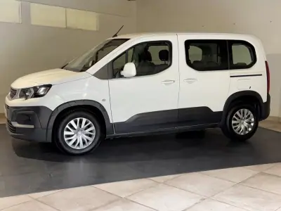 Peugeot Rifter 2019 - 18750 EUR, 92579 km - AUTO.MOTO.pt - 92579km - foto 4 de 22