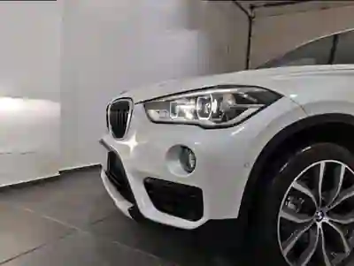 BMW X1 2016 - 18500 EUR, 160000 km - AUTO.MOTO.pt - 160000km - foto 2 de 11